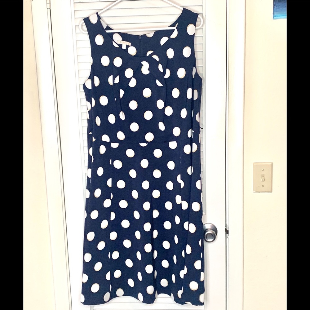 Dress Barn signature brand dress